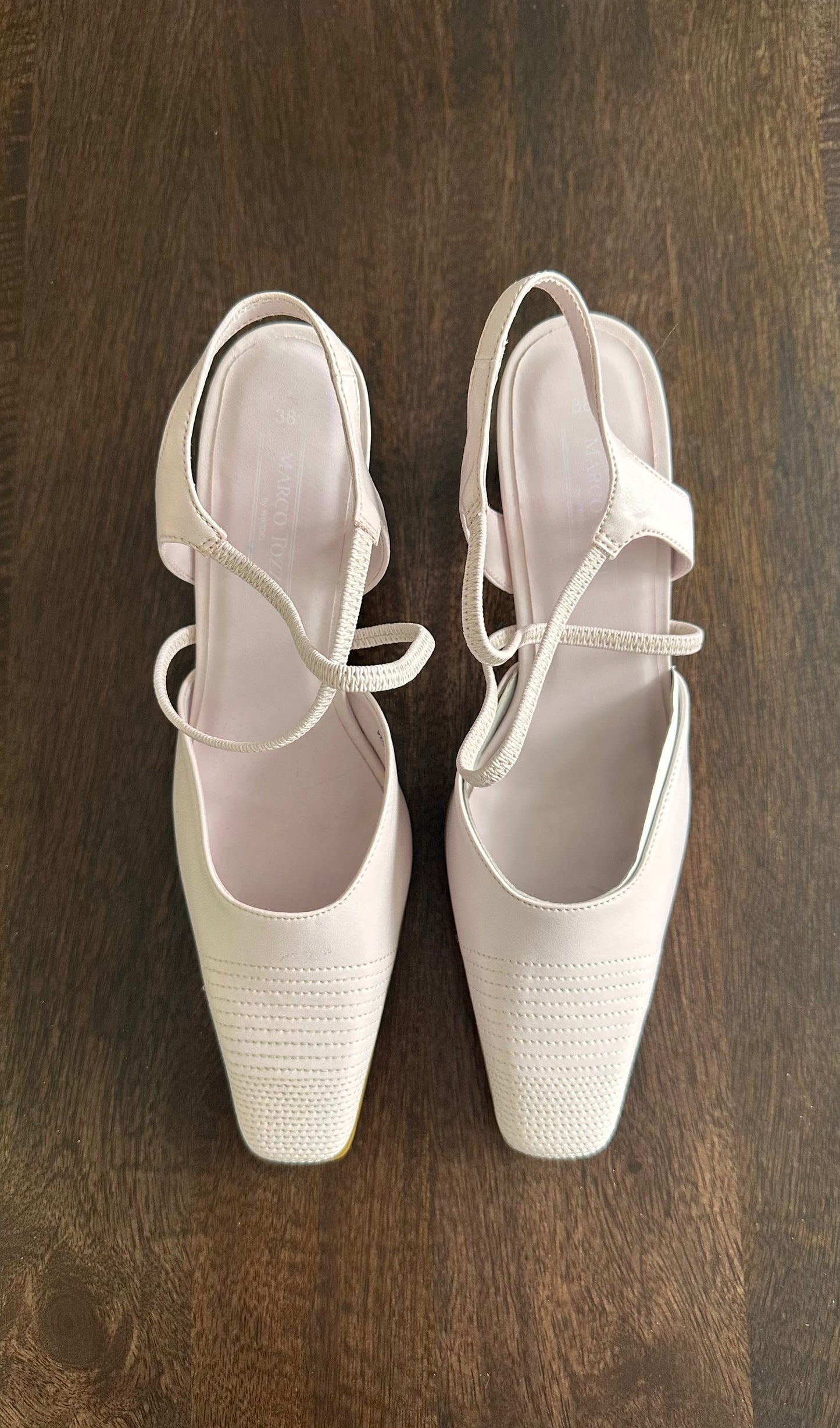 Vintage pink heels