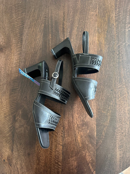 Vintage black contrast stitch heels