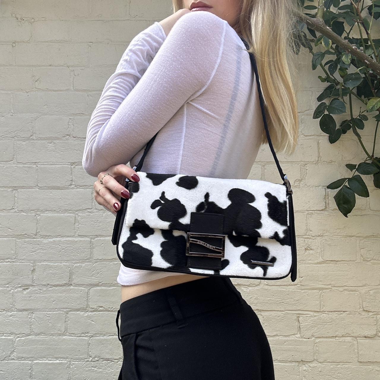 Vintage 00s Bulaggi cow shoulder bag