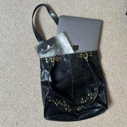 Vintage 00s leather bag