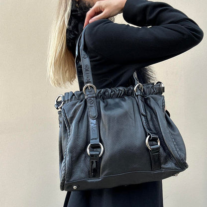 Vintage 90s leather handbag