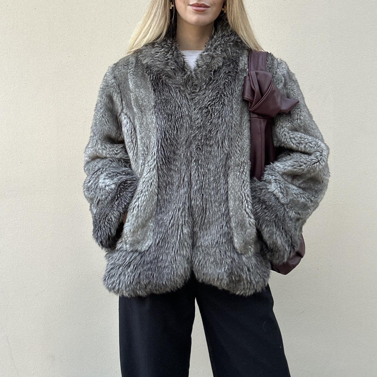 Vintage 00s faux fur coat