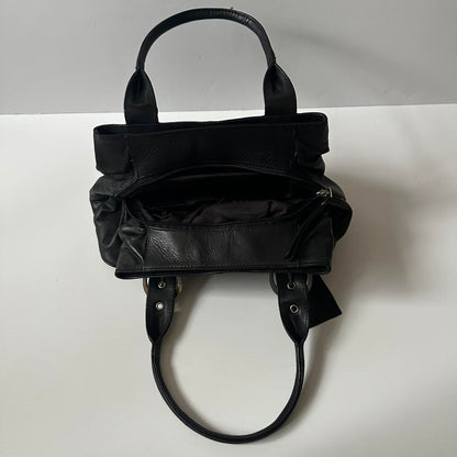 Vintage 00s black leather handbag