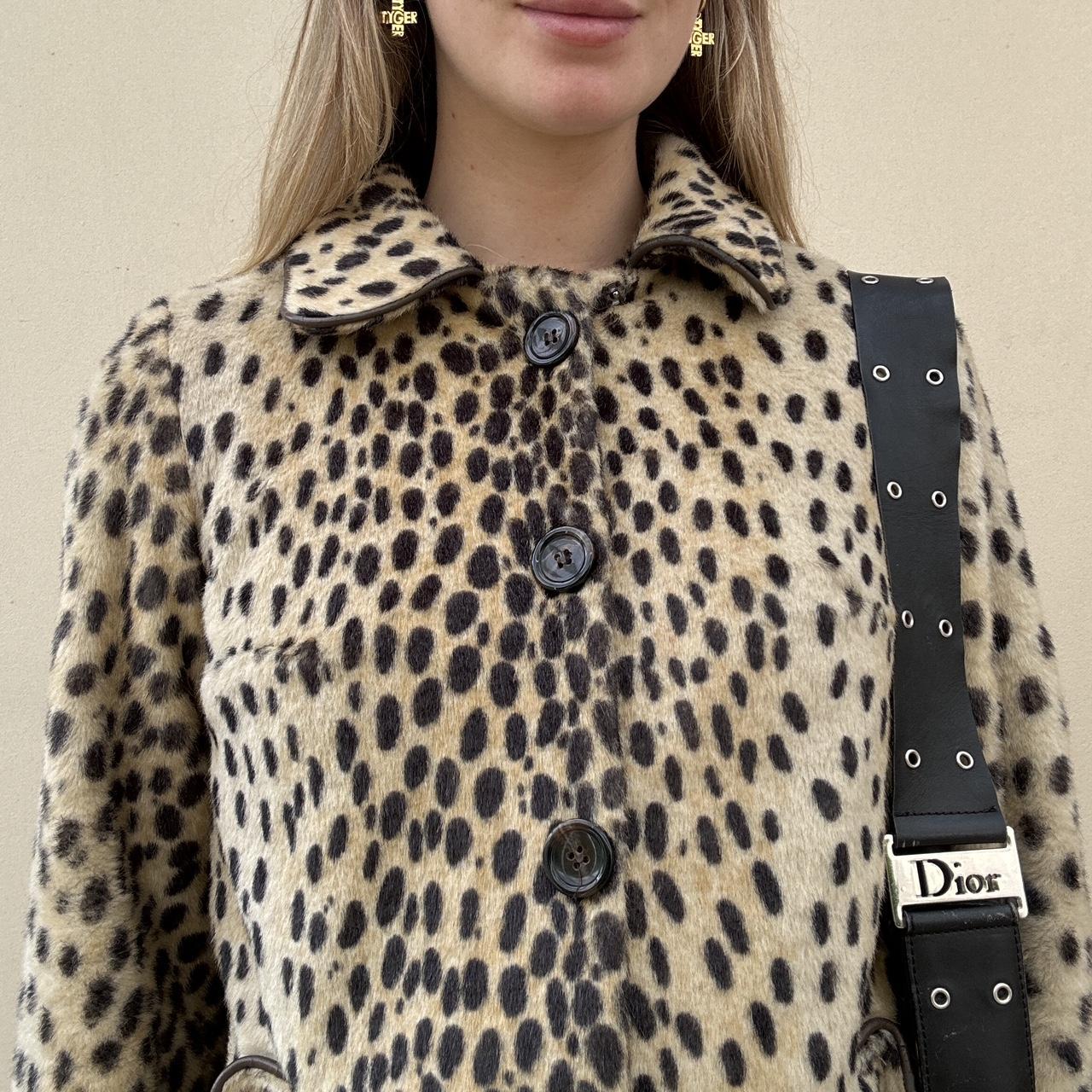 Vintage 00s leopard coat