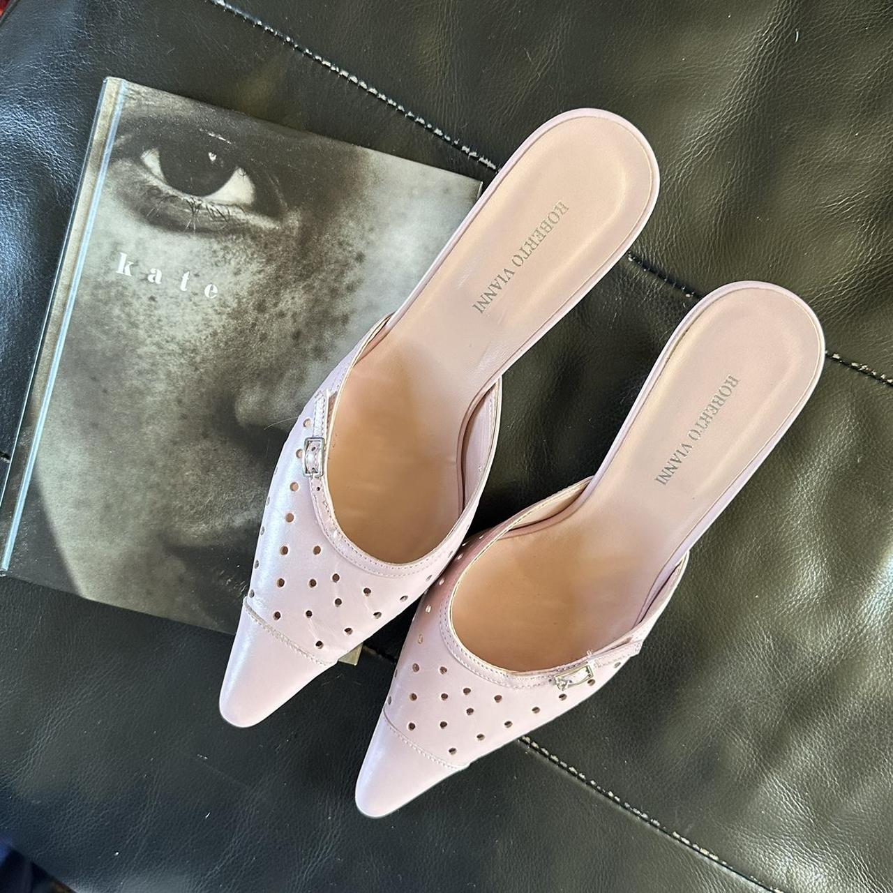 Vintage 00s pink kitten heels