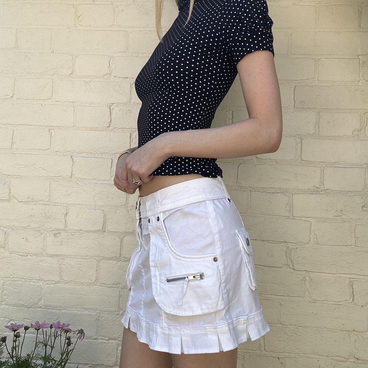 00s White cargo mini skirt