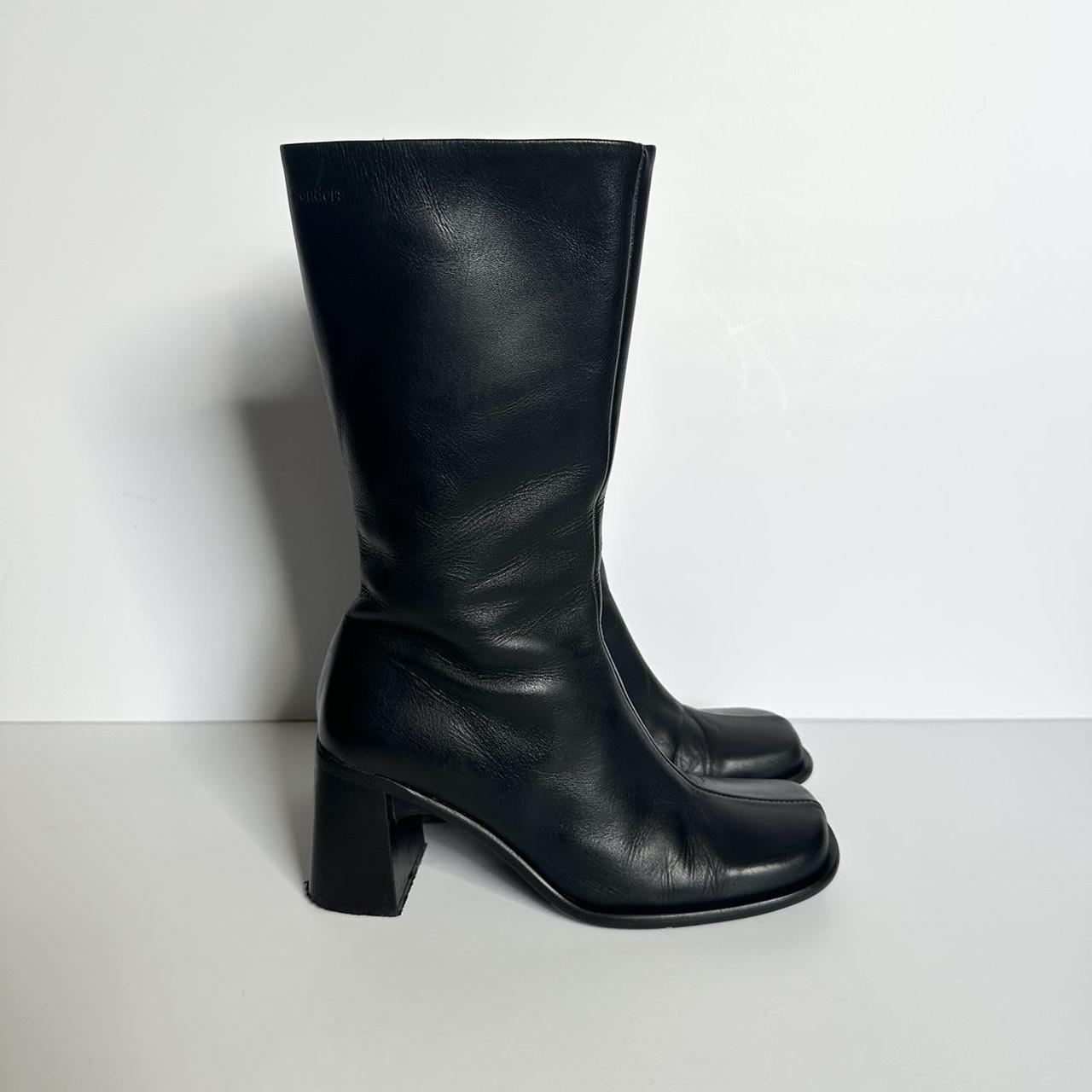 Vintage 00s black leather boots