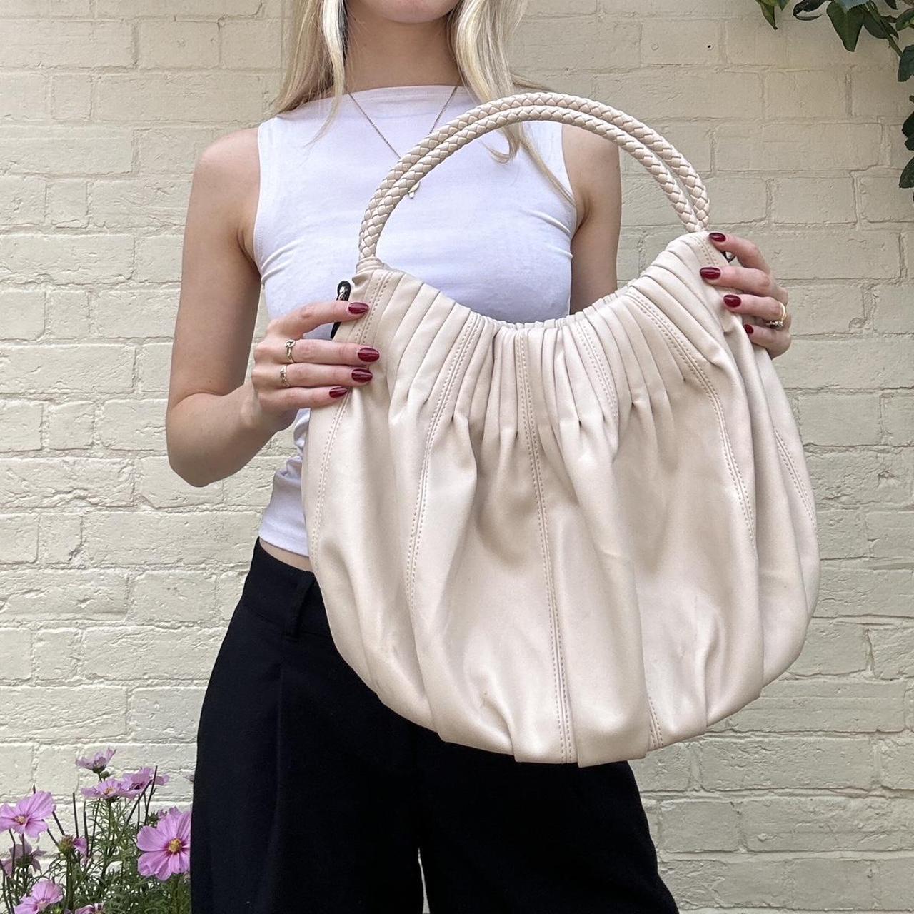 Vintage 00s cream leather shoulder bag