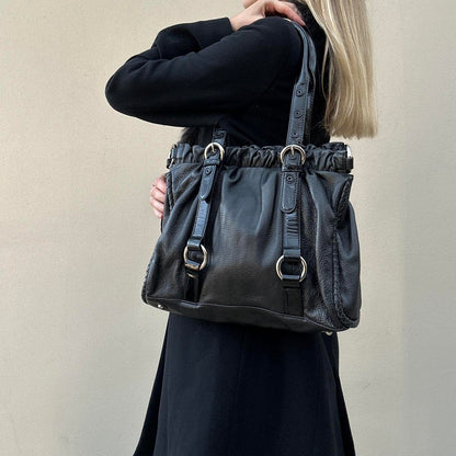 Vintage 90s leather handbag