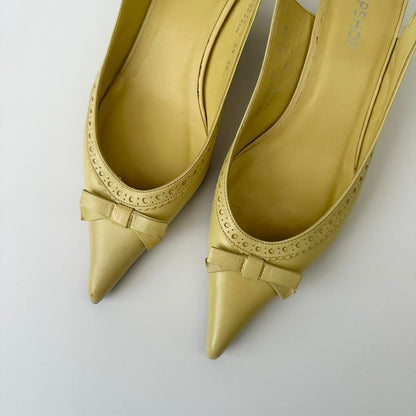 Vintage butter yellow kitten heels