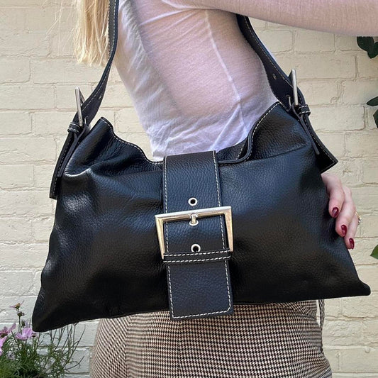 Vintage 00s black leather bag