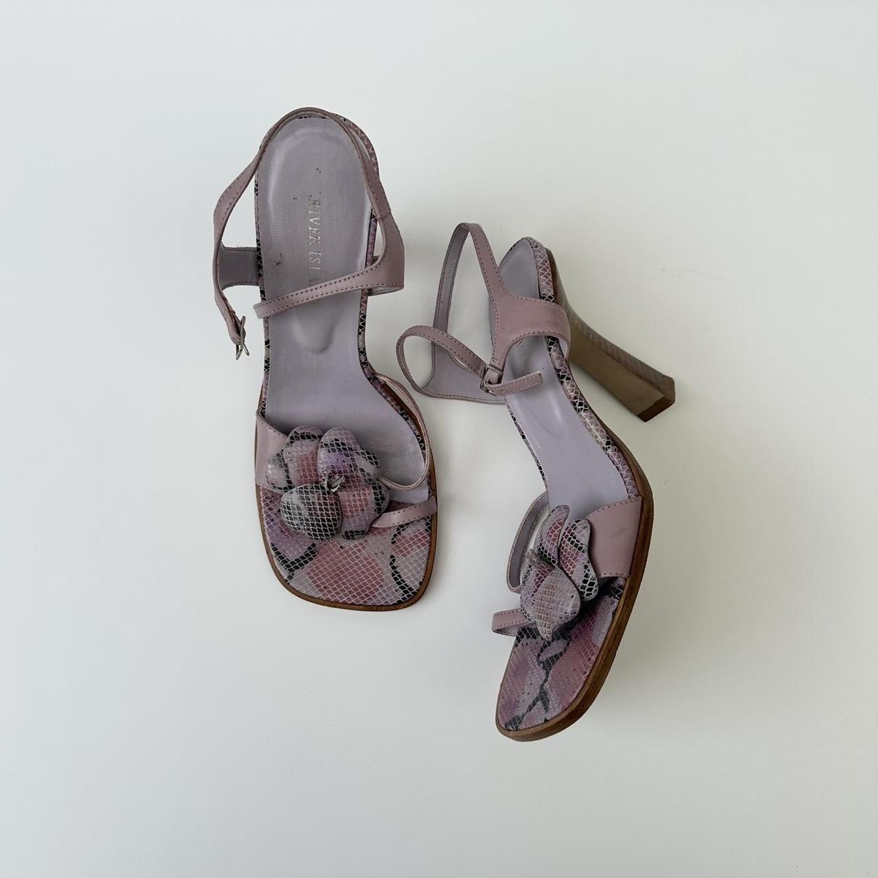 Vintage 00s purple flower heels