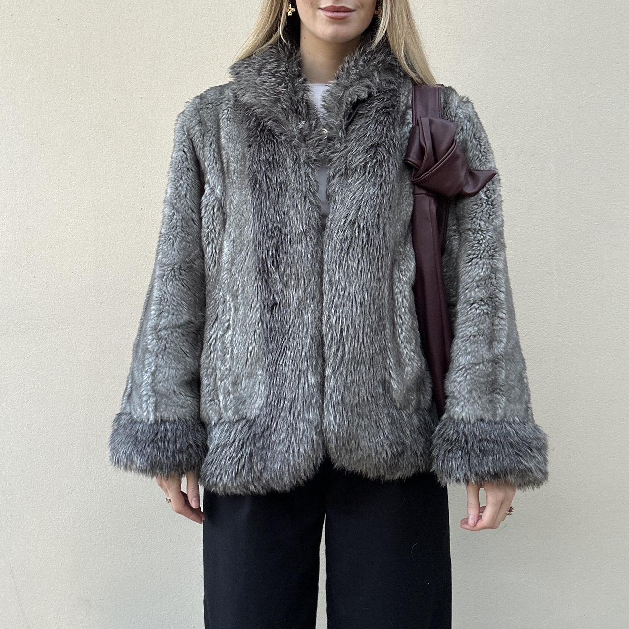 Vintage 00s faux fur coat